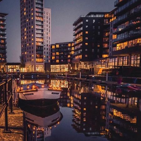 Primedoorstep Deluxe City Apt, River Canal View& Free Parking! Leeds  Exterior photo